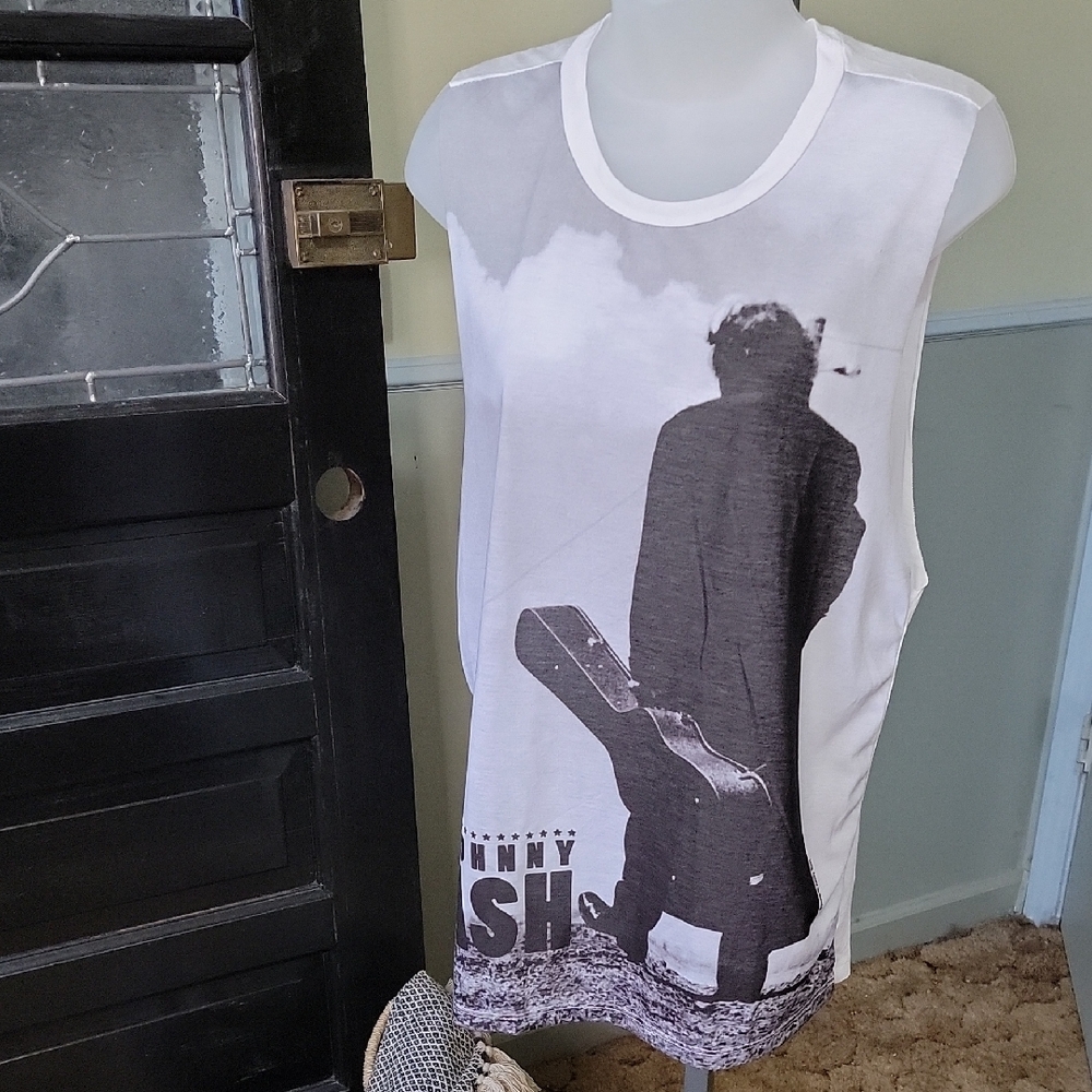 Zion Rootswear White Johnny Cash Wide Arm Graphic Tank Top Woman/Men Size M